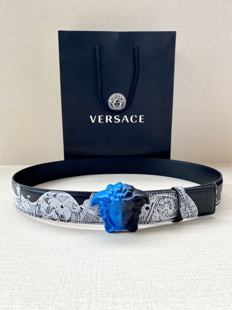 VERSACE